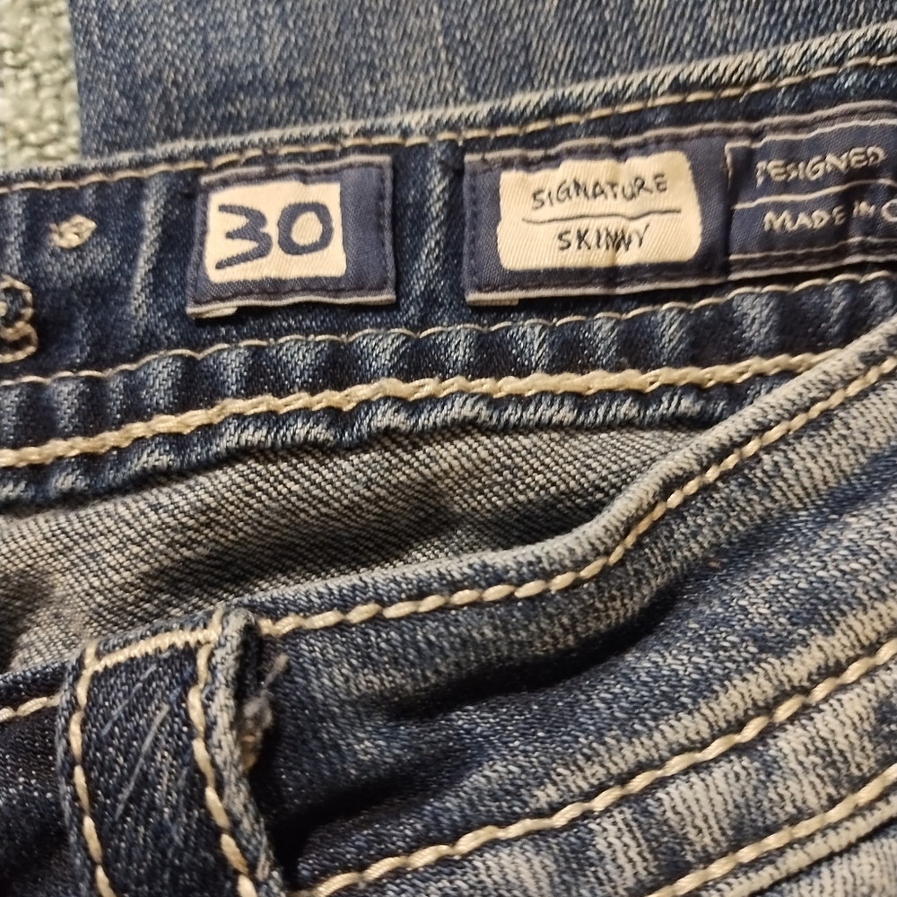 Miss Me Blue Jeans with Red and Gold Embroidery - Picture 2 of 8